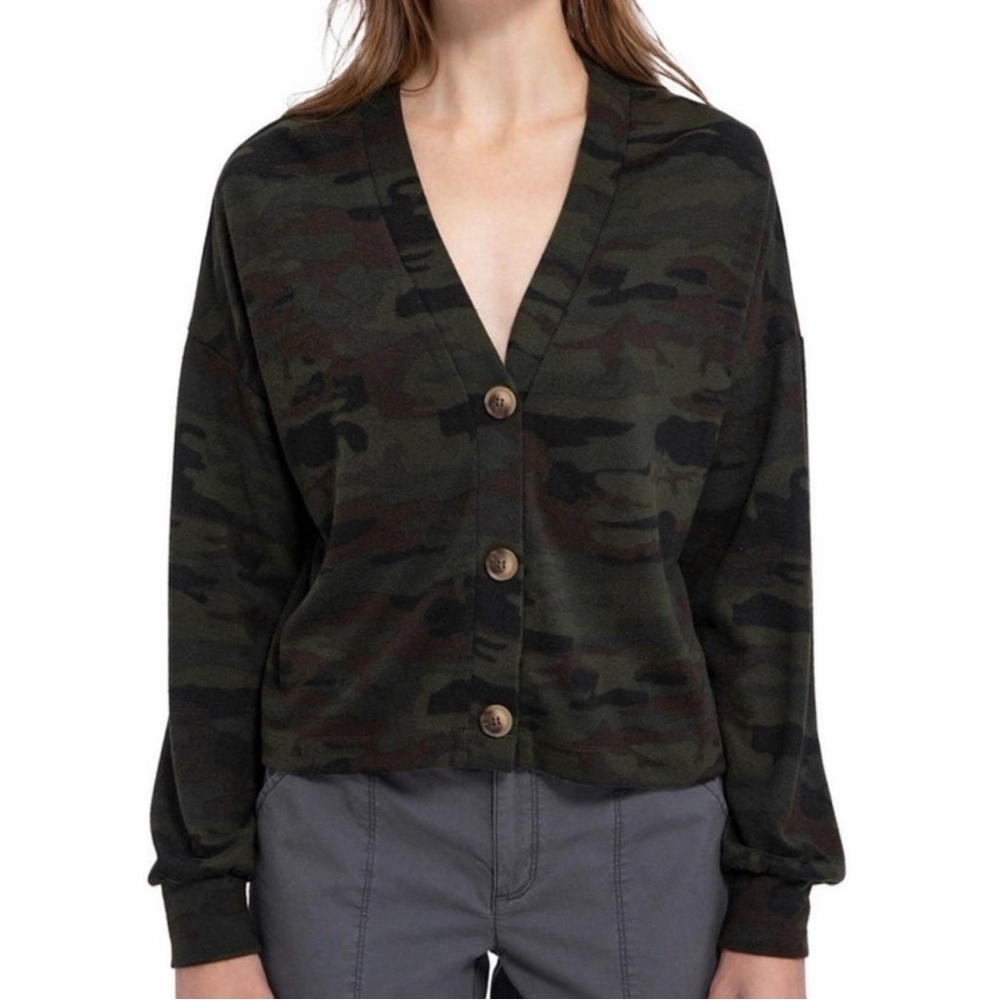 Sanctuary Camouflage Cardigan camo medium sweater